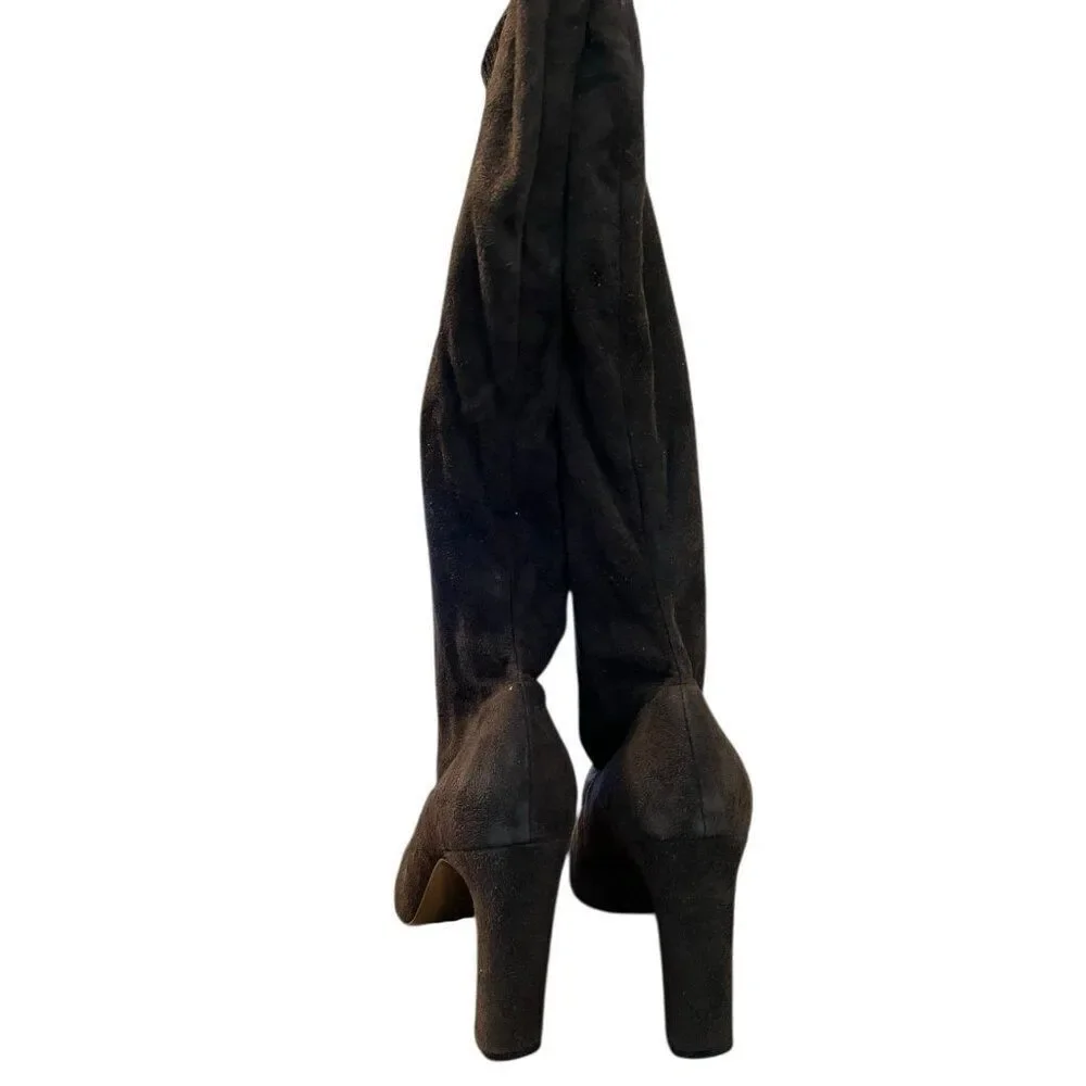Bergdorf Goodman Ladies Size 10 M Brown Suede Tall Heeled Boots Pull On Italy